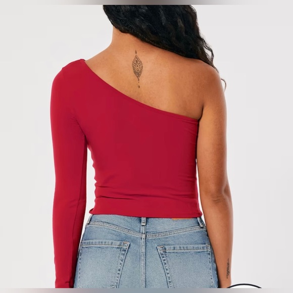 NWT HOLLISTER ONE SHOULDER SHIMMER TOP SIZE M - Picture 2 of 5